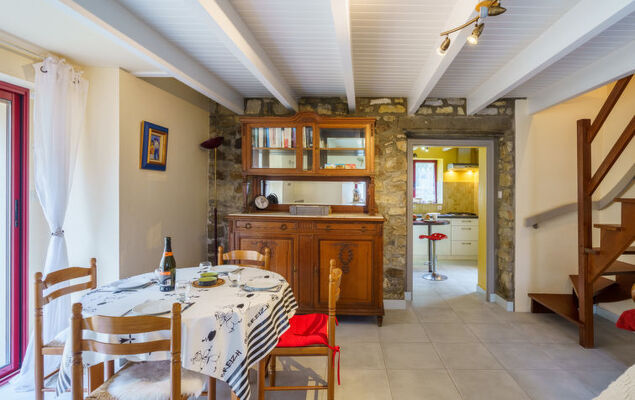 Penty Landromiou - Photo 4