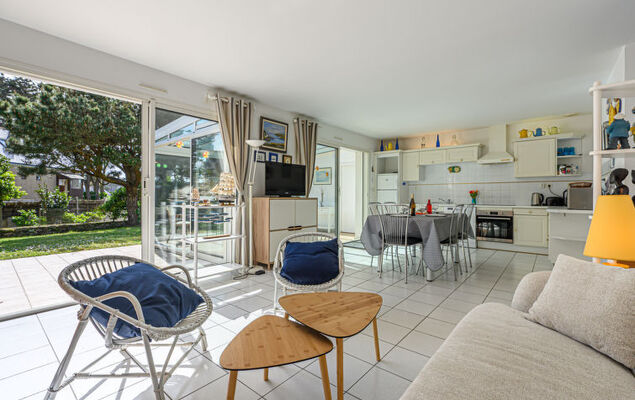 Ty Jeanne - Photo 16